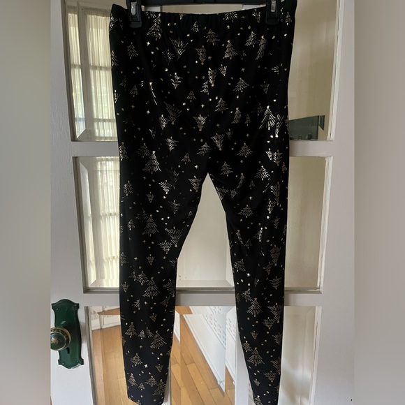 Celebrate Together Women’s Christmas Tree Design Leggings - Size Large - Picture 4 of 7